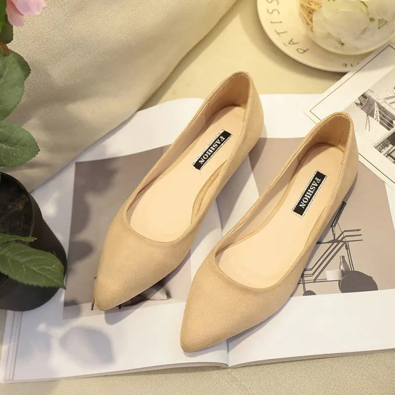 Casual Suede Flat Shoes - Non-Slip Comfort Flats for Moms