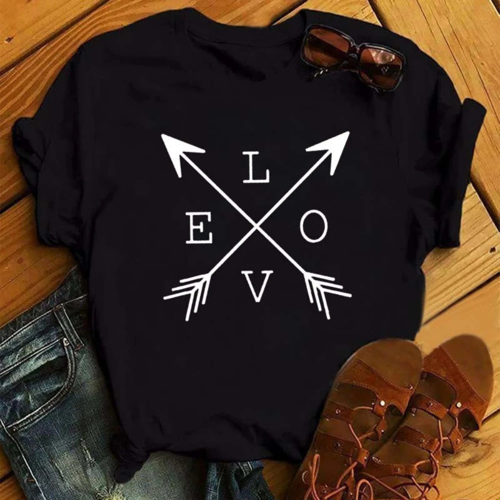 Love Heart Print T-Shirt - Women's Casual Graphic Tee Short Sleeve Streetwear