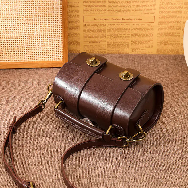 Retro Trendy Cowhide Messenger Handbag